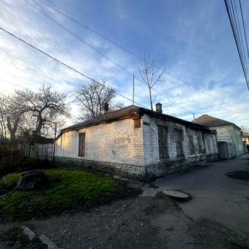 Продам частину будинку в центрі міста Кам’янське! Вулиця Шевченківська