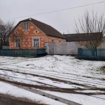 Хата в селі Вири