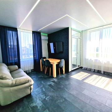 Тадея Рильського бульв., 5