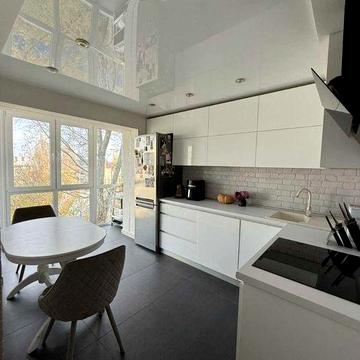 Продам 4к квартиру ж/м Солнечный