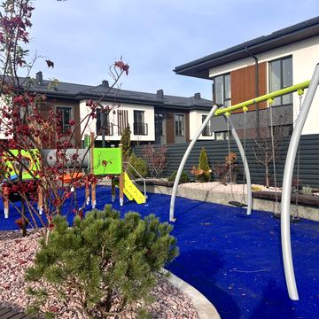 Полтавська вул.