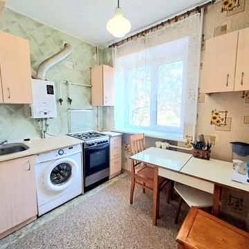 Сдаю 2к квартиру Лески Крылова (Океан)