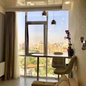 Аркадійське плато вул. (Гагаринське плато), 5/2