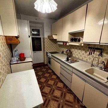 Двокімнатна квартира на Таїрова. Глушко/Київський ринок