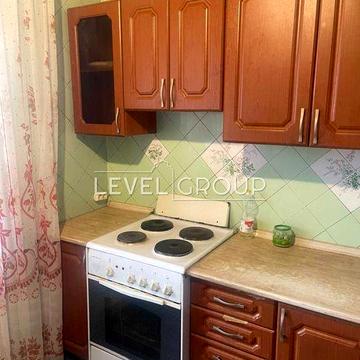 ГАРЯЧА ЦІНА ТЕРМІНОВО продаж 3-к 3-хв. від м.Вирлиця пр.Бажана,9д