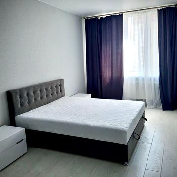 Ясинуватський пров., 10