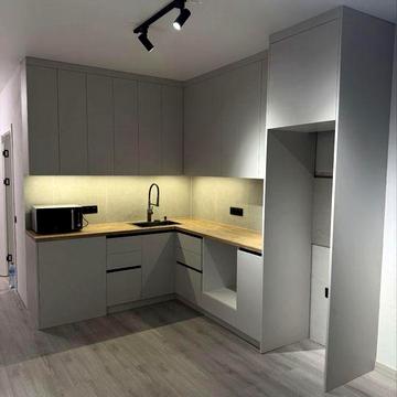 Єоселя до 3х років! Однокімнатна квартира біля Центрального парку