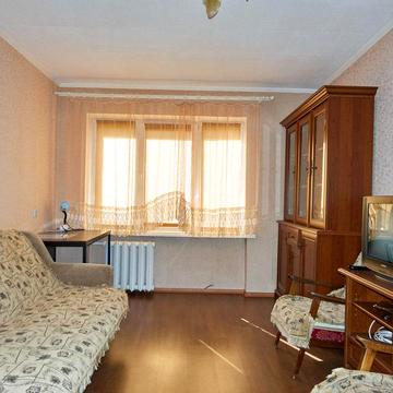 Велика Васильківська вул. (Червоноармійська), 102