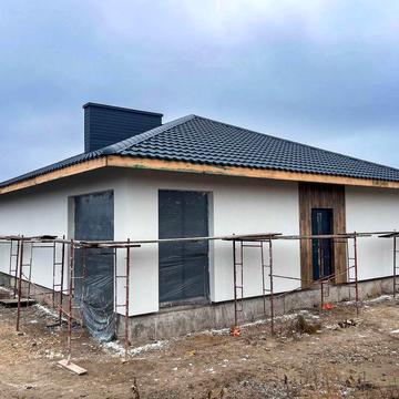 Котедж в районі Льонокомбінату. Дві спальні та кухня-вітальня