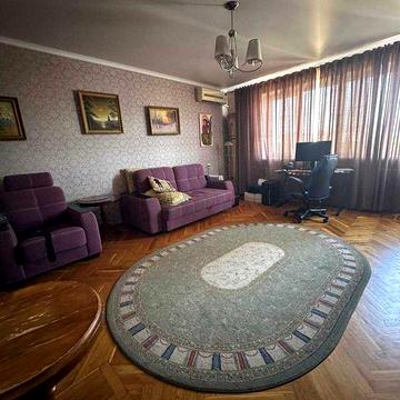 Продам простору 2к квартиру, Нагорка/ пр Науки (Гагаріна)