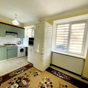 Оренда 2кім.біля парку,вул Чорновола з є/рем.