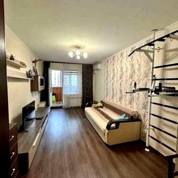 Здається 2-кімнатна квартира на вул.Урлівській,20