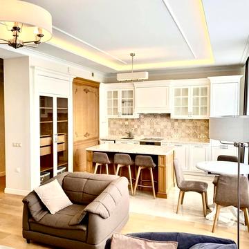 Джона Маккейна вул. (Івана Кудрі), 7