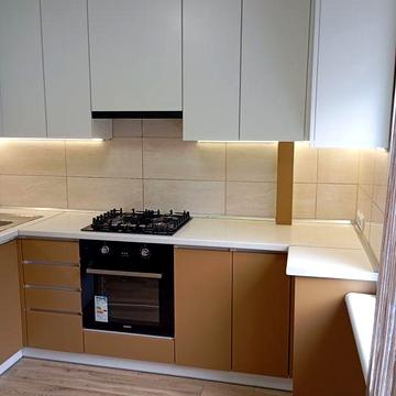 Завжди є тепло. Можливе проживання з тваринками.