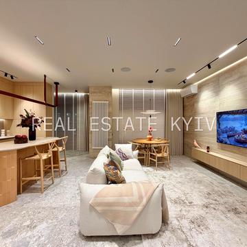 Андрія Верхогляда вул. (Михайла Драгомирова), 19-Б