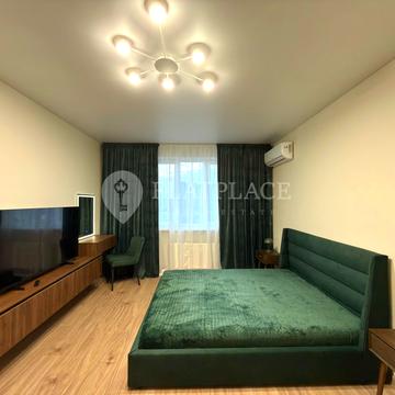 Васильківська вул., 37-Г