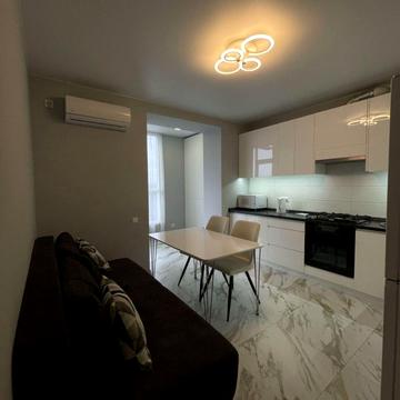 Героїв Рятувальників вул. (Володі Дубініна), 6