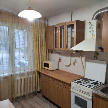 Велика квартира в центрі ПЗР від власника