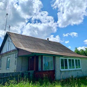 Продається будинок із земельною ділянкою в смт. Понінка