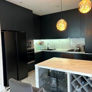 Віктора Швеця вул. (Шляхова)