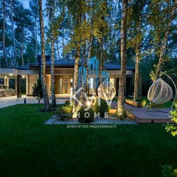 Плютовська вул.