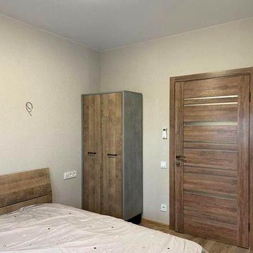 Сдам 2 комн квартиру ЖК Лузановский парк,новострой,генератор,свет есть