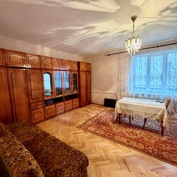 Оренда напівособняка по вул. Укр.Декабристів