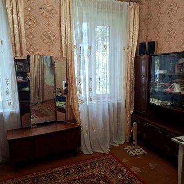 Центр, продаж 2-кімнатної