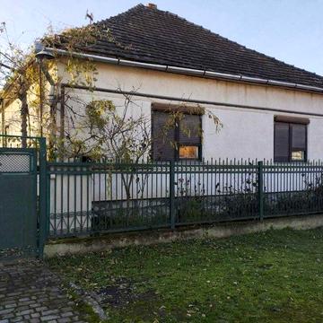 Продам будинок 100 м² у с. Великі Береги, 6 км від Берегова — 55 000 $