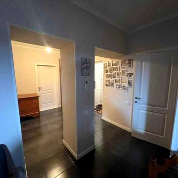 Двокімнатна квартира та паркінг Южне