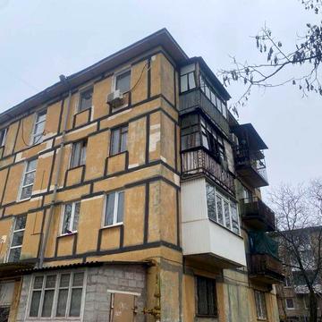 Доступне житло у хорошій локації — Фукса, 71