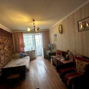 Продам 1к. квартиру по вул. Романа Шухевича 8/12