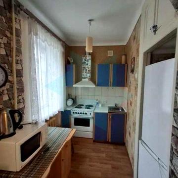 Продам 2к. квартиру вул. Криворізька, 36