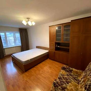 Здам 1 кімнатну квартиру. Метро Чернігівська.