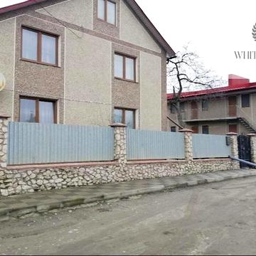 Продаж будинку на вул. Микулинецькій