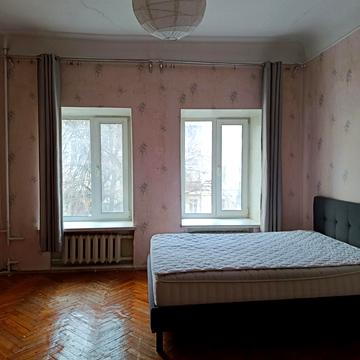 Володимирська вул., 82-А