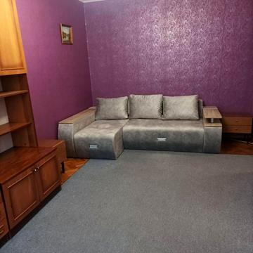 Героїв Дніпра вул., 24