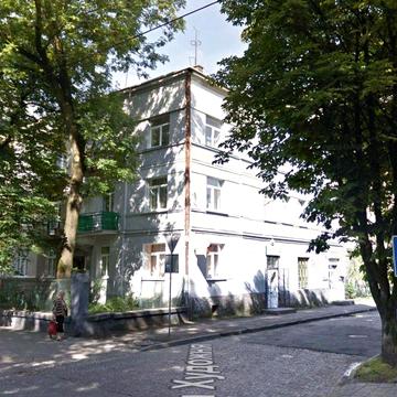 2-к.в.Художня,ближній центр