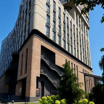 Продам квартиру + своя тераса