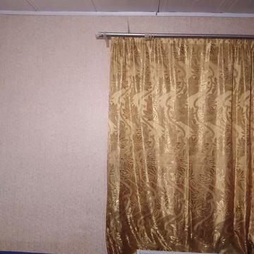 Продається половина будинку