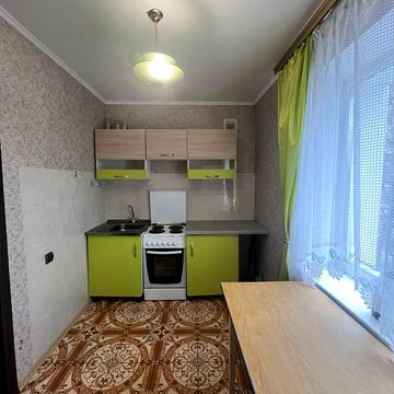 Вокзальна вул., 31