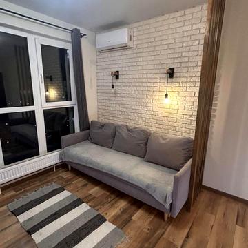 Вишняківська вул., 4