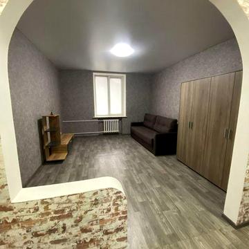 Сдаю двухкомнатную квартиру на 96 квартале!