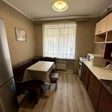 Здається в оренду 1 кімнатна квартира в м. Ужгород