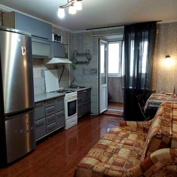 Довгострокова оренда 100к Квартира Пішонівська вулиця