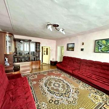 На довгострокову оренду, здається будинок у селі Велятино