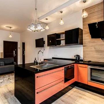 Гоголівська вул., 47