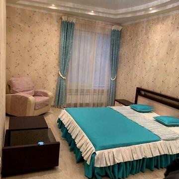 Довгострокова оренда 2к Квартира Ярослава Мудрого (Петровського) вулиця