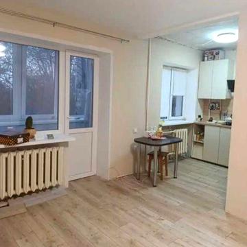 3 кім в ЦЕГЛІ середній поверх район проспекту Б.ХМЕЛЬНИЦЬКОГО (718813)