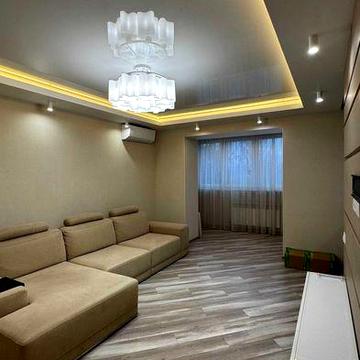 Продам шикарную 3 к.кв в Чугуеве (Авиатор)